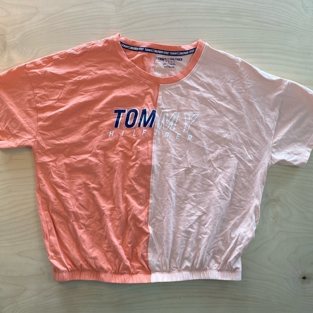 Tommy Hilfiger Cropped Tee size XL (E)